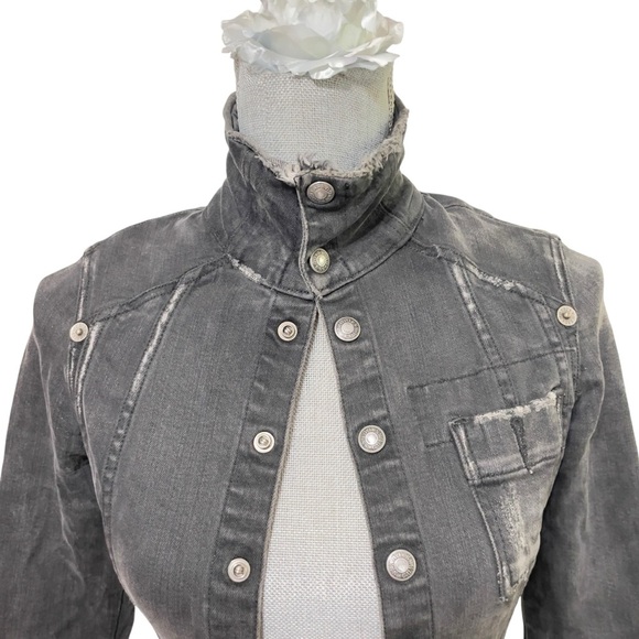 Guess Snap Button Denim Black Distressed Jacket size XS - Picture 4 of 14